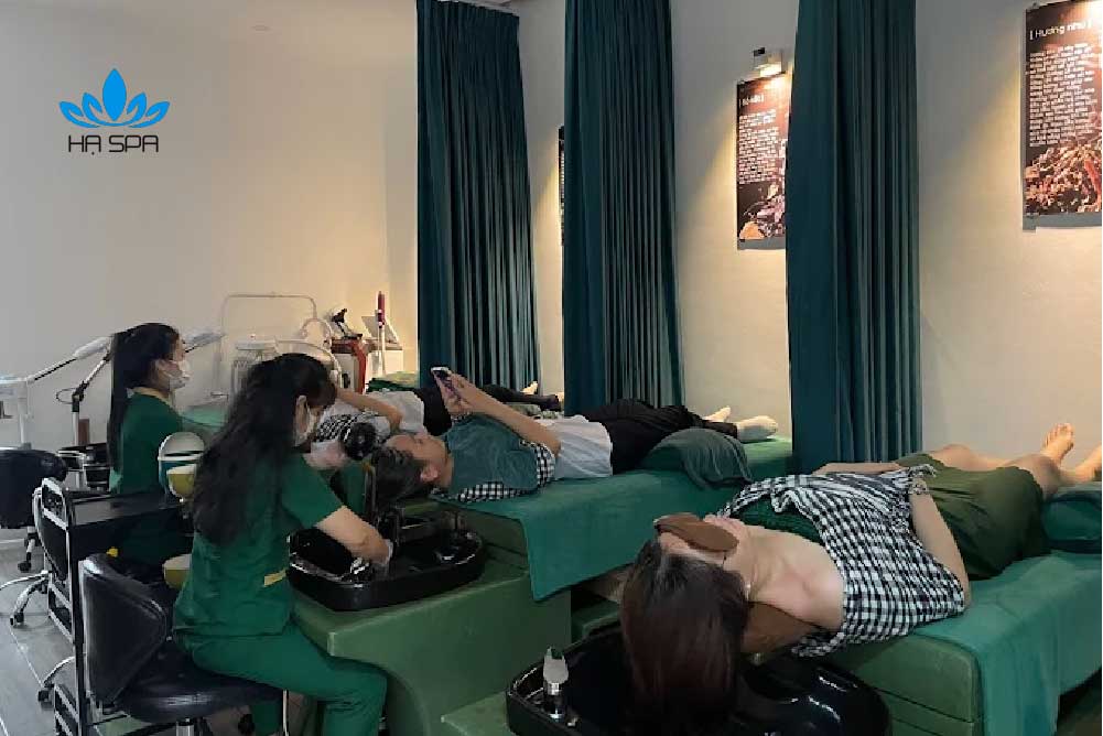 goi dau thao duoc massage facial