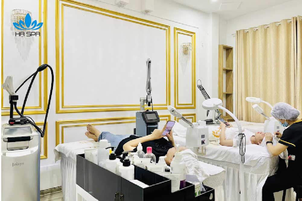 her skincare spa