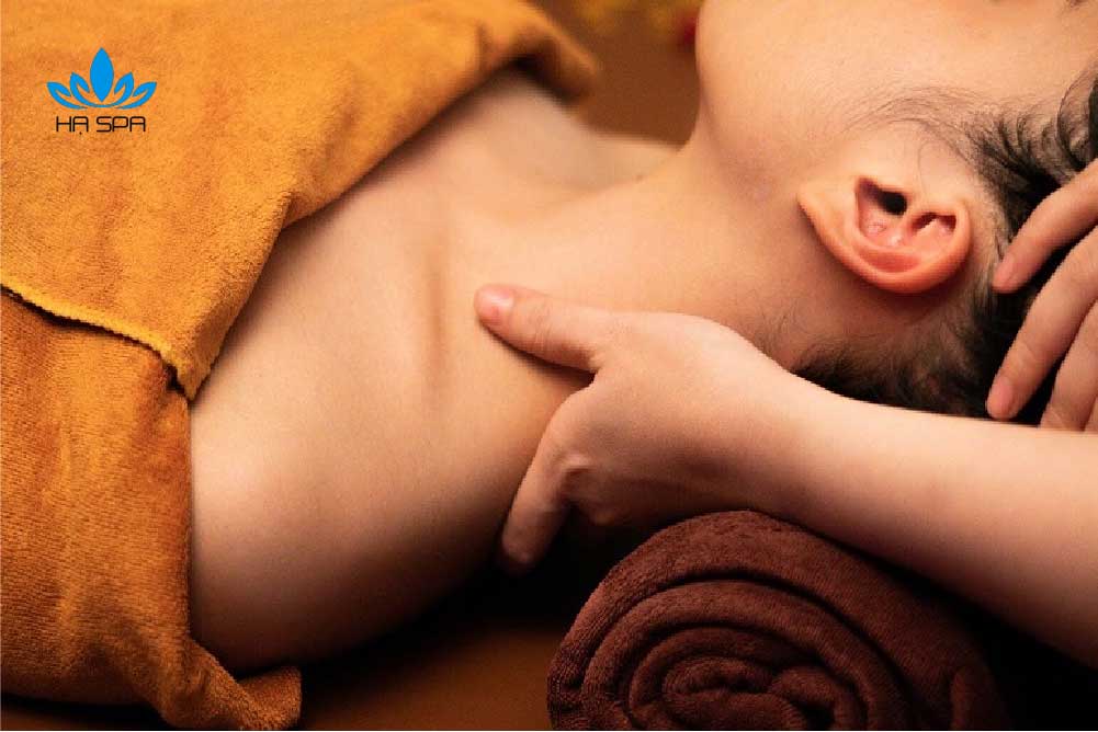 massage duong sinh thao duoc trung hoa