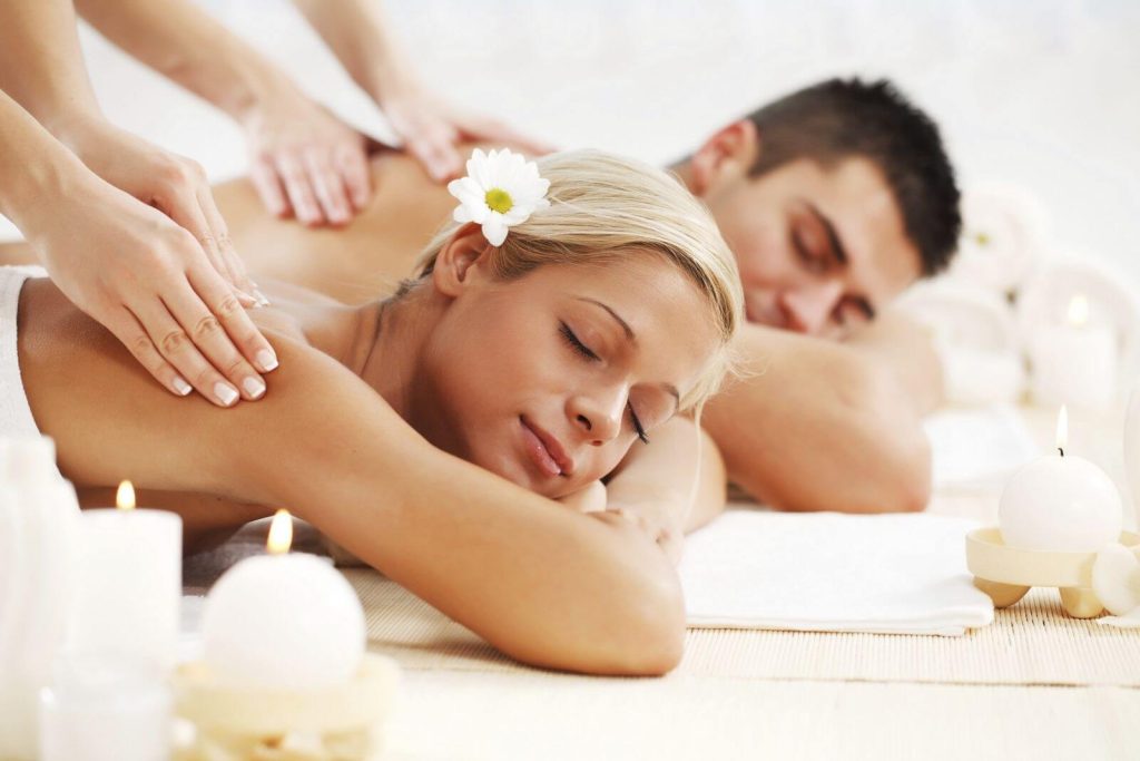 Spa massage gội đầu dưỡng sinh cặp đôi