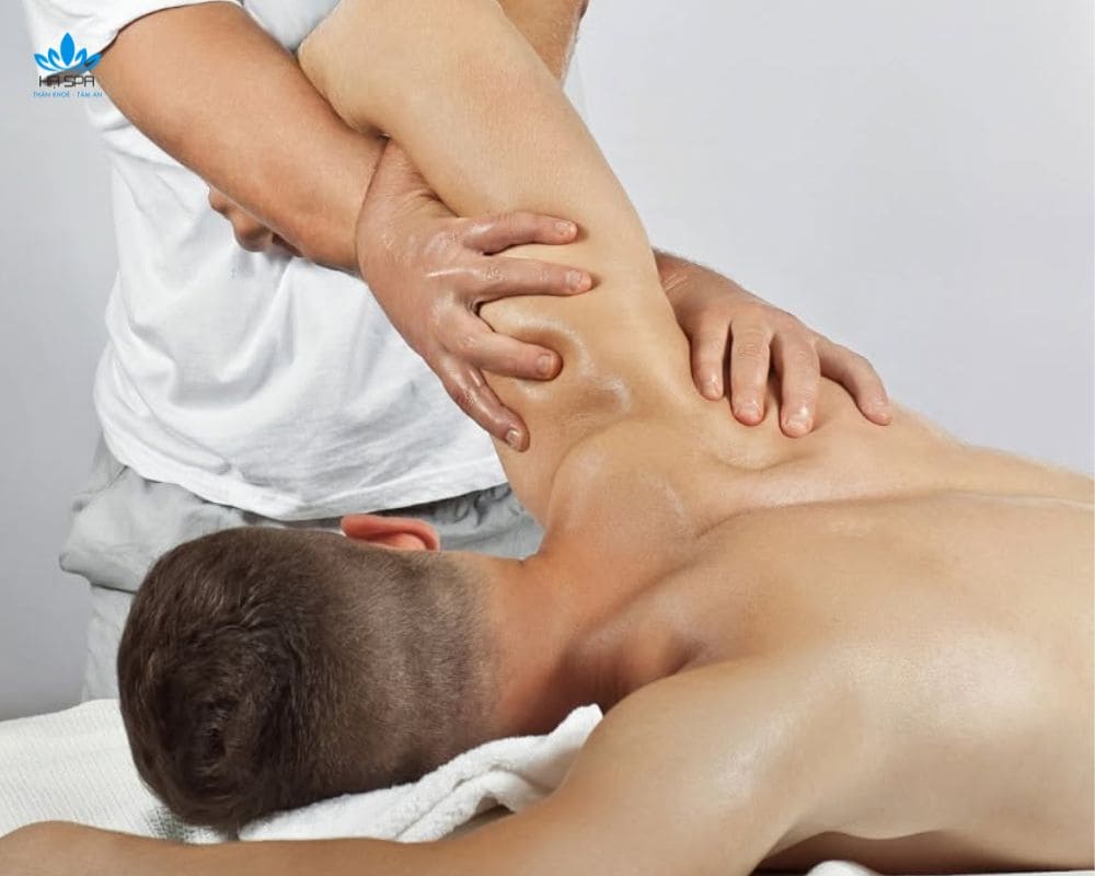 dovako stretching dia chi massage gian co dong khach