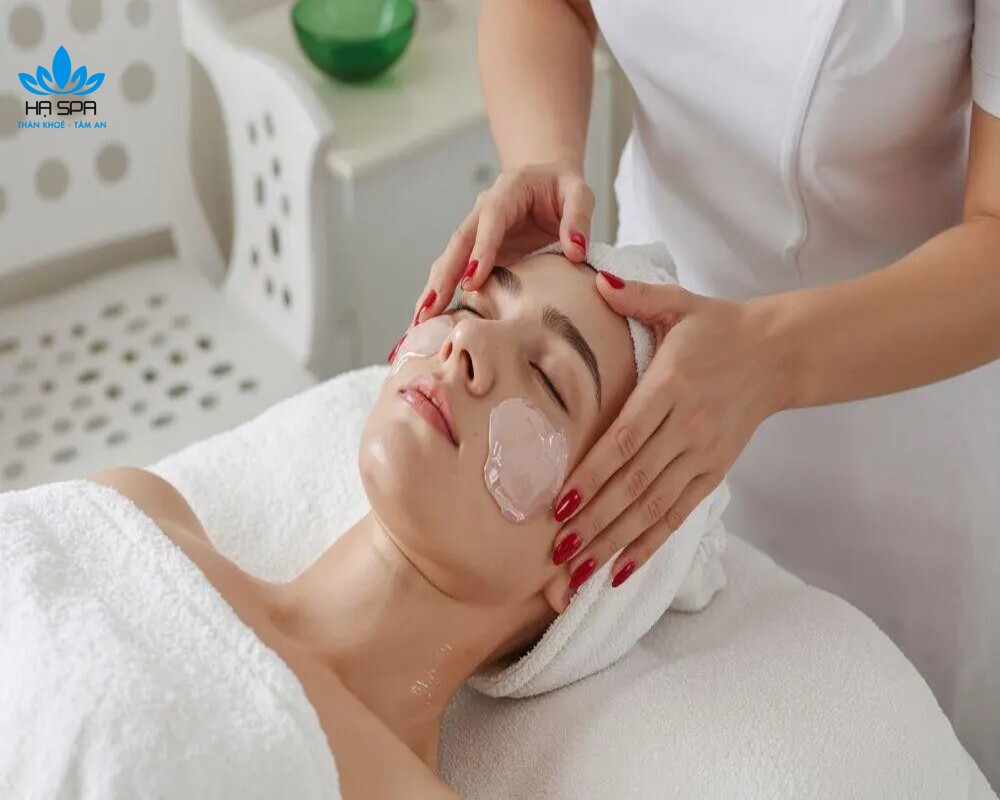 Kim Tuyến Spa - Massage gần sân bay Tân Sơn Nhất thư giãn dễ chịu