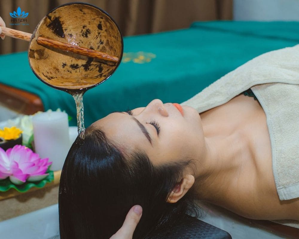 So sánh gội đầu dưỡng sinh và gội đầu thường chi tiết từ A đến Z 6 loi ich cho suc khoe cua goi dau duong sinh va goi dau thuong