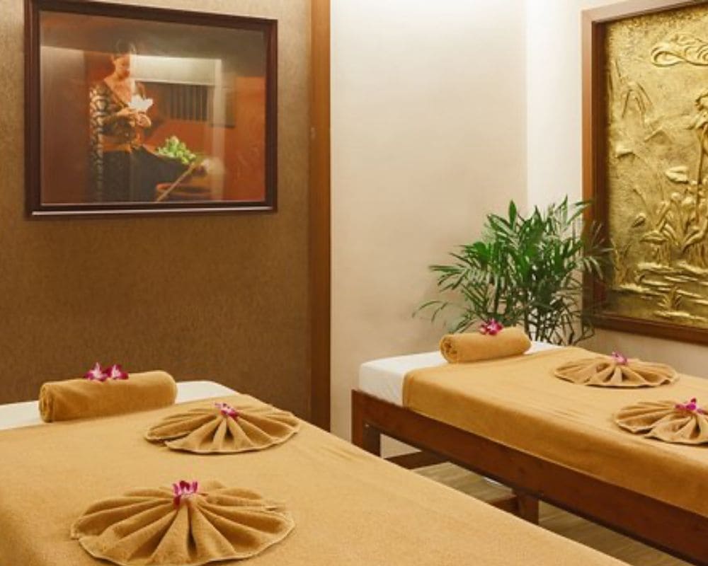 massageduong sinh phuong hoa co so massage tai moc chau dong khach hien nay
