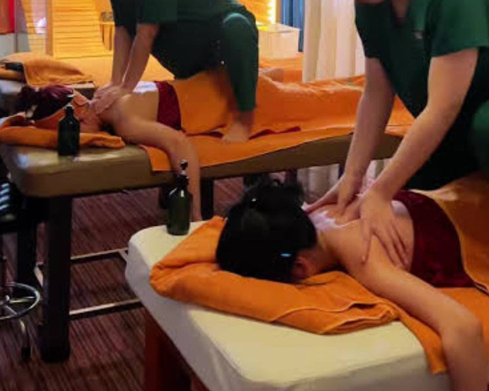 lynh home spa massage tai long hai uy tin
